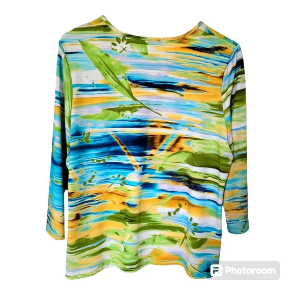 Tropical Patterned TanJan Top - Picture 2 of 3